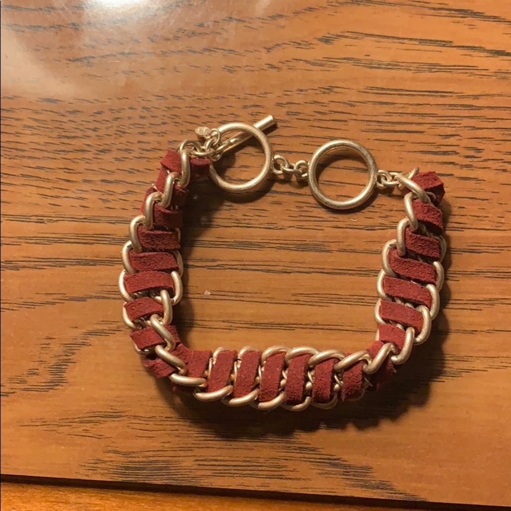 Twisted bracelet